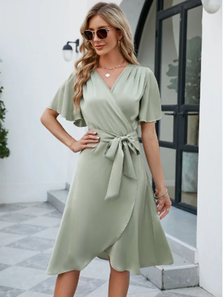 Solid Color Horn Short Sleeved V-neck Lace Up Women's Dress Fashionable Street Elegant Commuting Style Summer Dress